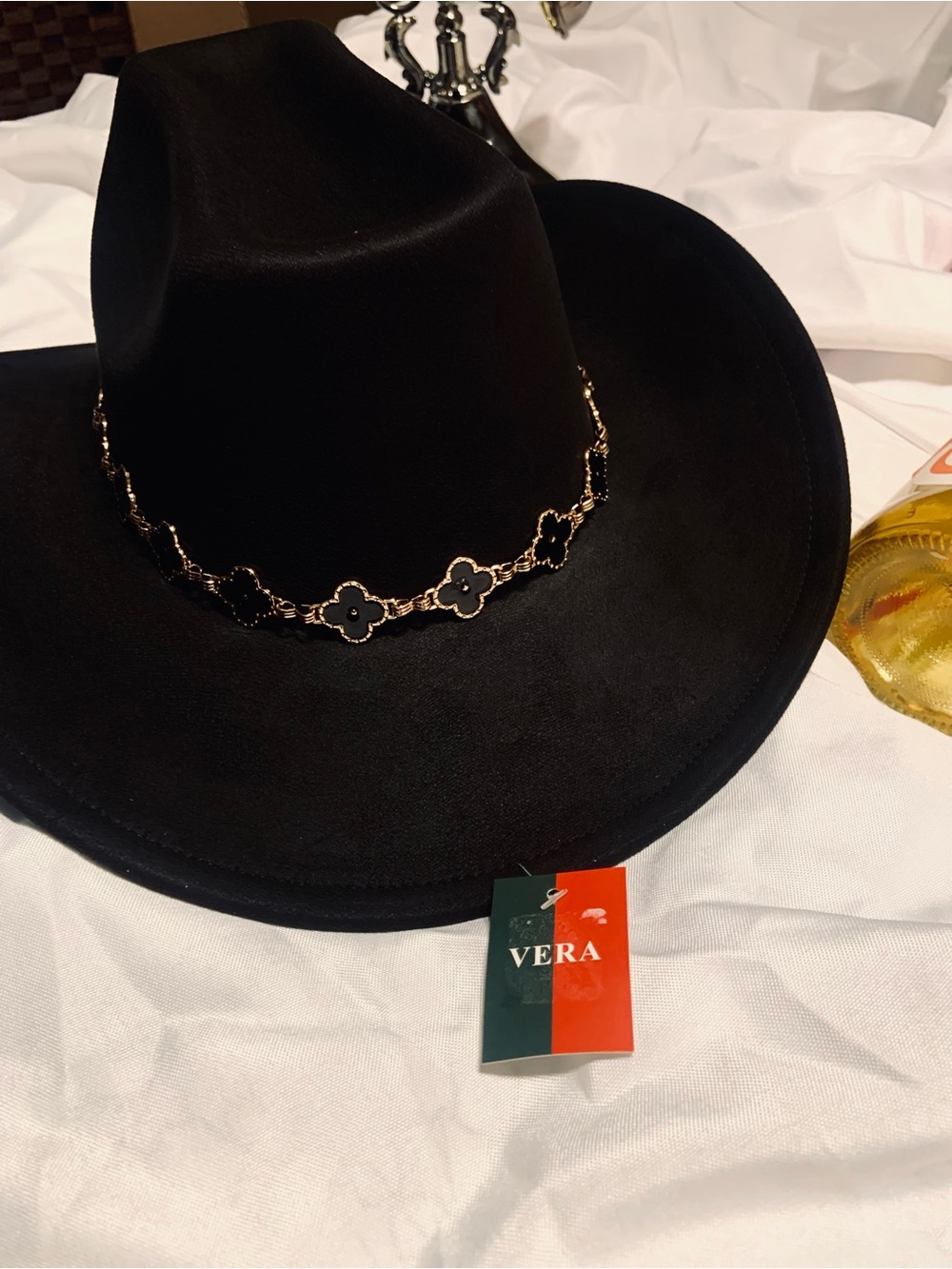 Black Women's Felt Cowboy Hat/ Gold Chain Detai WITH FREE GLAM JEWELRY - Picture 8 of 8